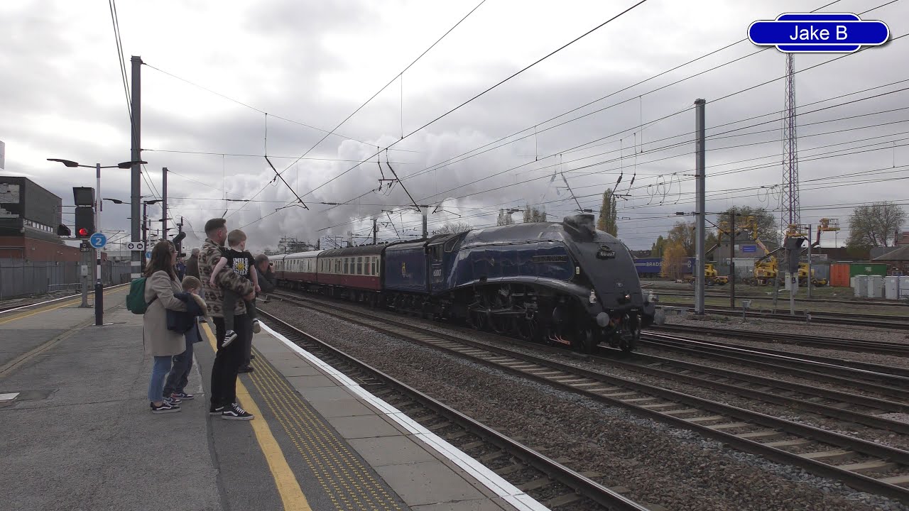 Eastern vs Midland! 44871 & 60007 'Sir Nigel Gresley' Through Doncaster - 16/11/2024