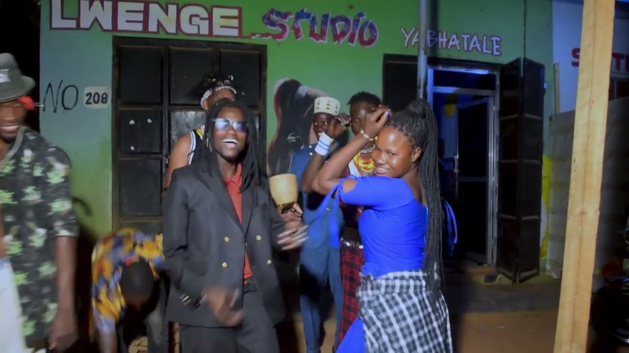 NYESHI RAMADHANI ALL STAR   TISA TISINI