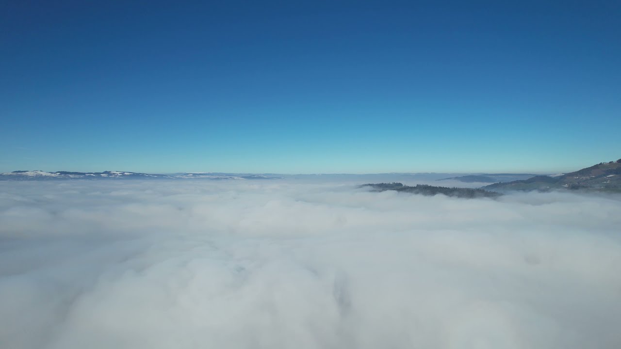 Flying Webcame über Stockhornstrasse 6 3612 Steffisburg 15.01.2021       12:15 Uhr