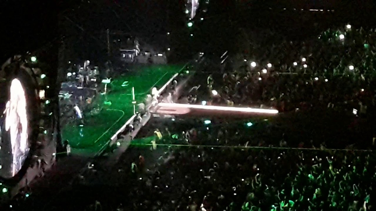 Shakira en velez 2018 🤗