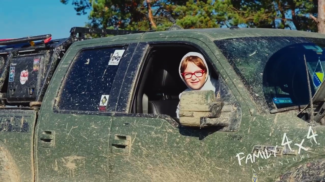 Family4x4 - pełna wersja filmiku, który pojawił się w jednym z odcinków Terenwizji