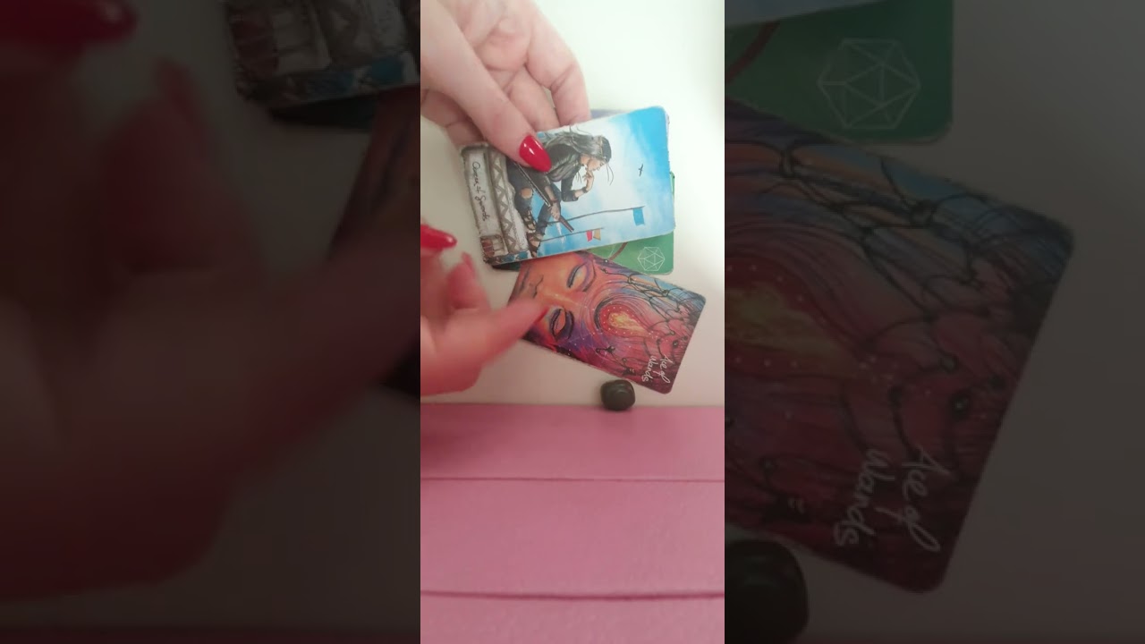 ماهو شعوره الحقيقي لك في هذه اللحظة ورسالة منه ،القراءات المجانية بآخر الفيديو