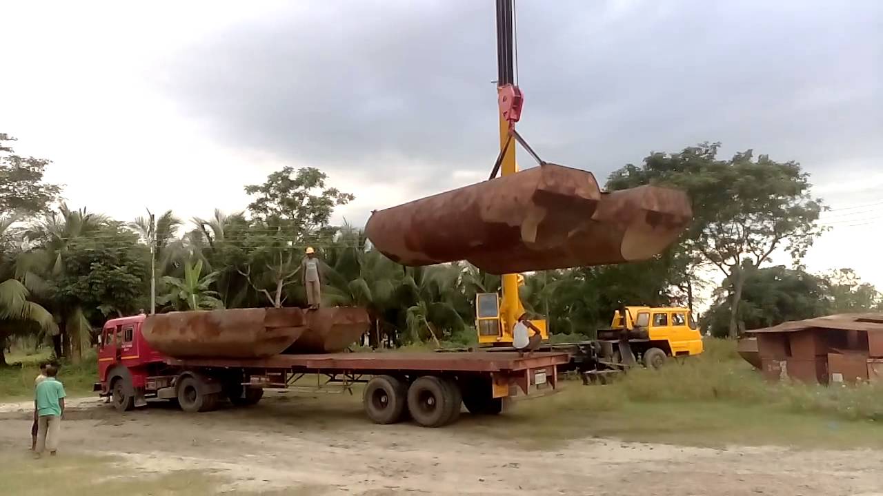 Unsafe Work Practice video Heavy lifting