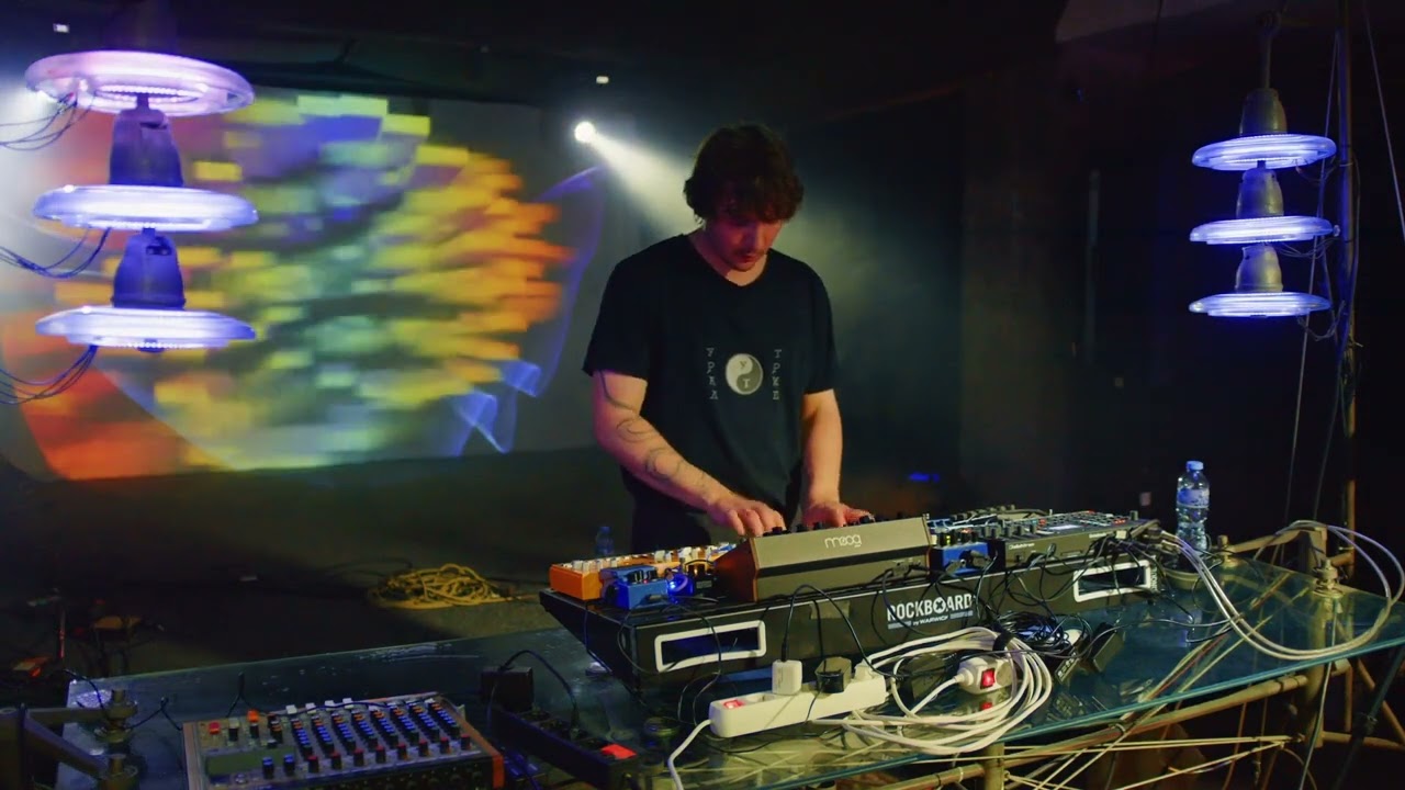Leo Keane &mdash; Live at Ray State Wave