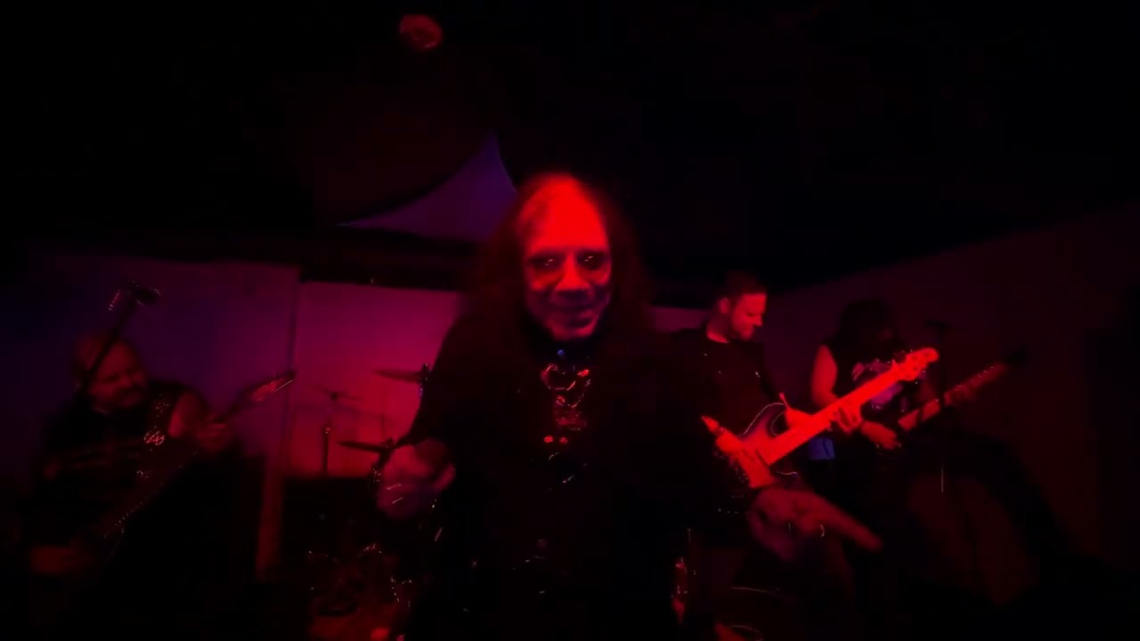Helstar-Live Hospitalet de Llobregat Lennon’s-13/12/25