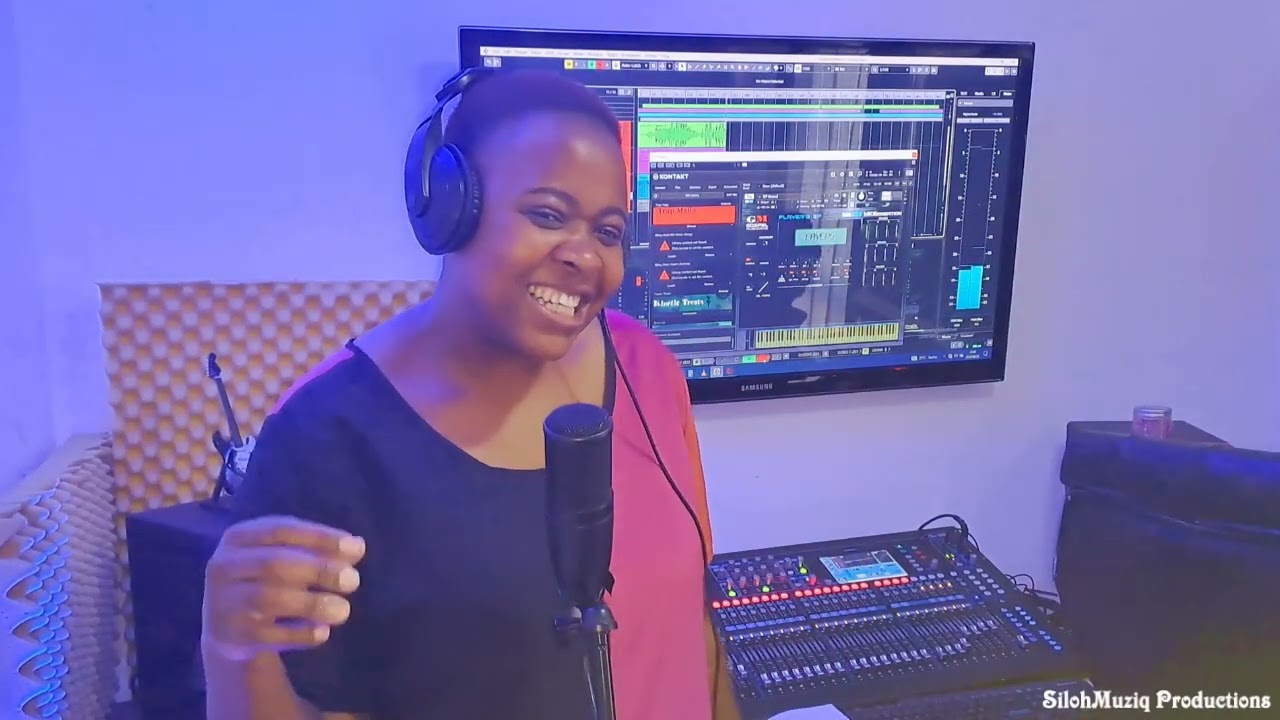moments in worship with Siloh productions