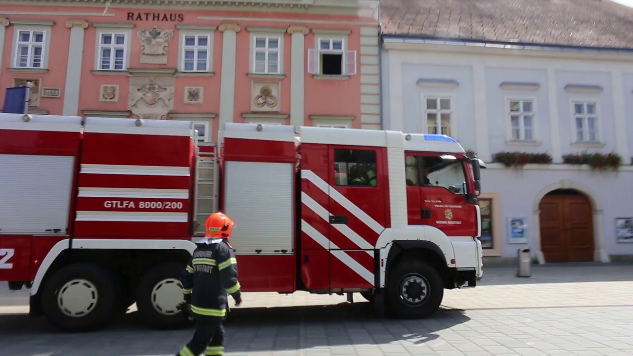 Feuer im Alten Rathaus in Wiener Neustadt