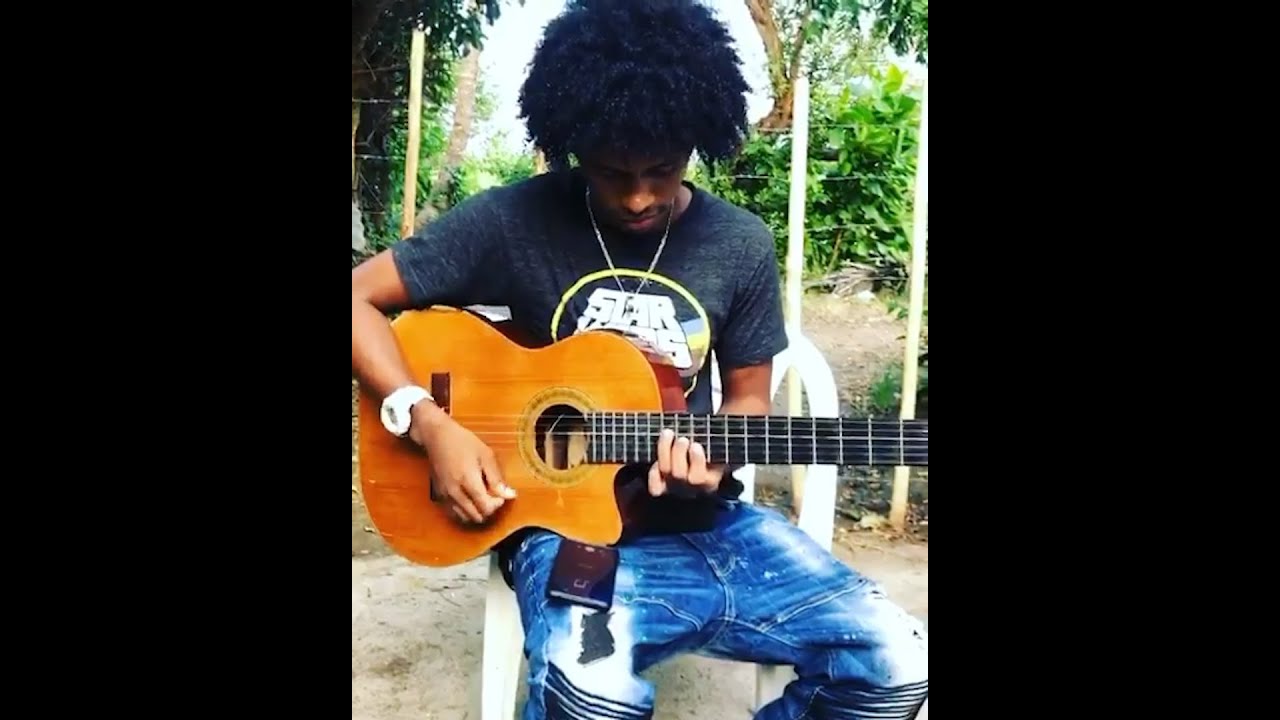 Bachata Guitarists - Martires de Leon's Requinto Challenge - Bachateros Guitar