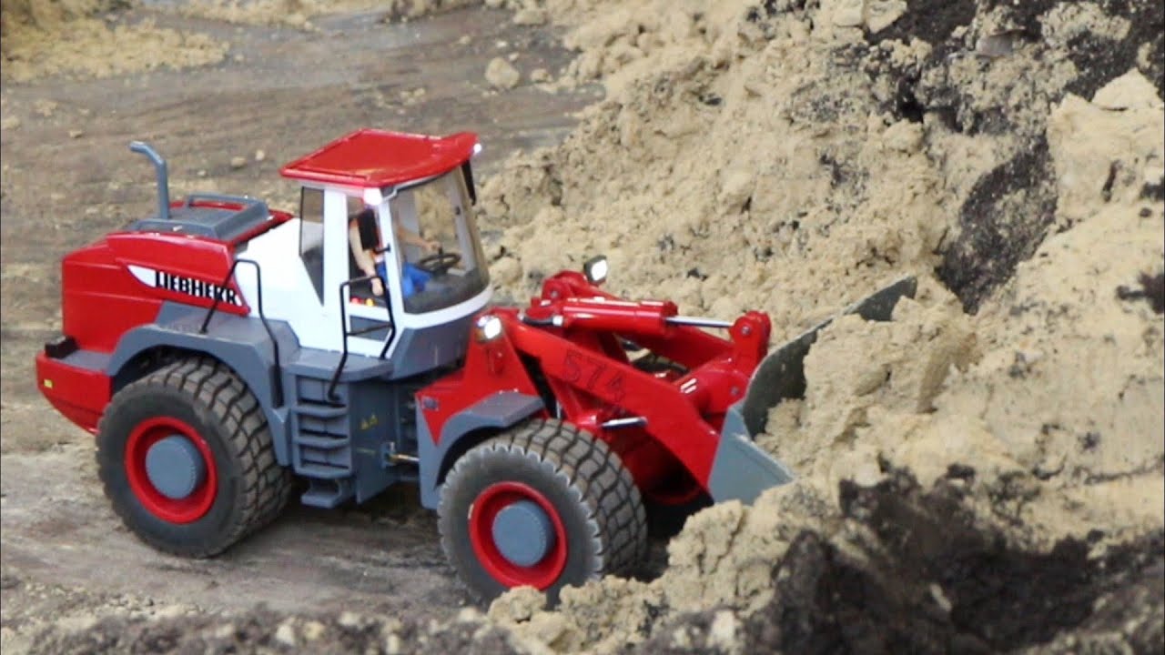 RC Liebherr 574 Radlader und CAT Bagger - EuroModell Bremen