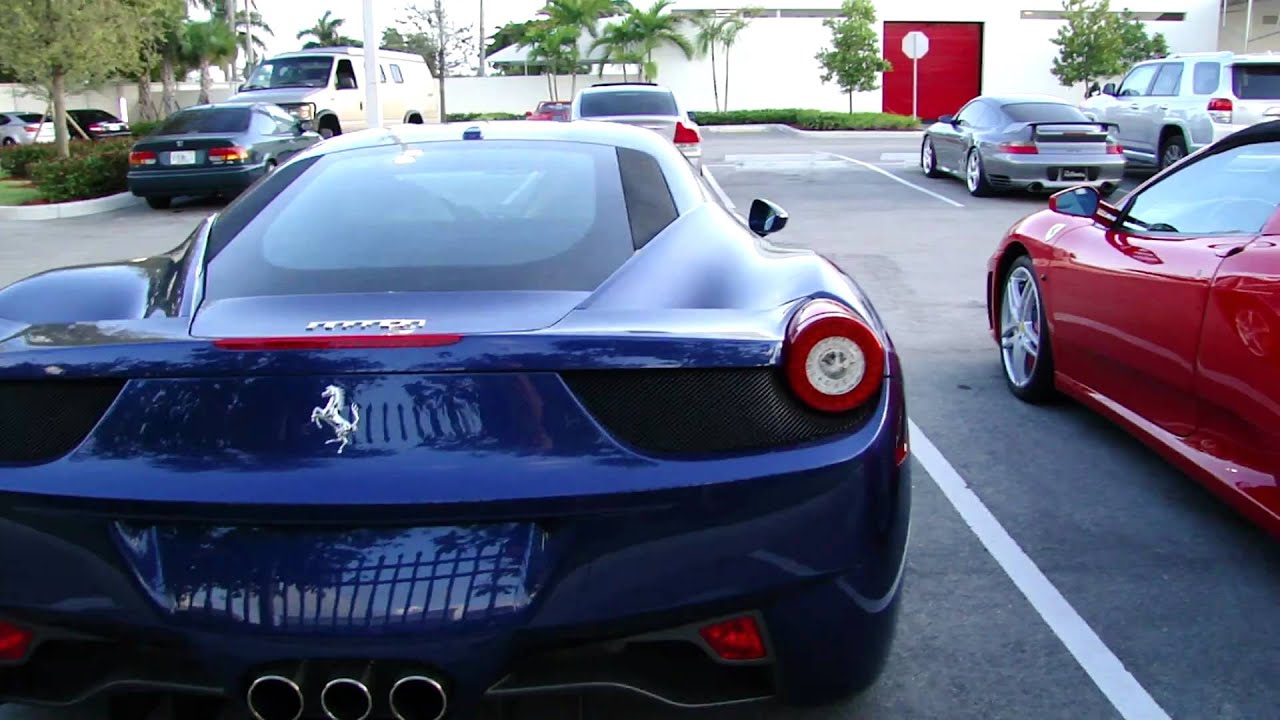 Blue Ferrari 458 Italia.MP4