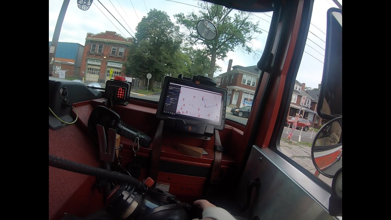 Harrisburg City Wagon 4 First Due to fire on Allison Hill