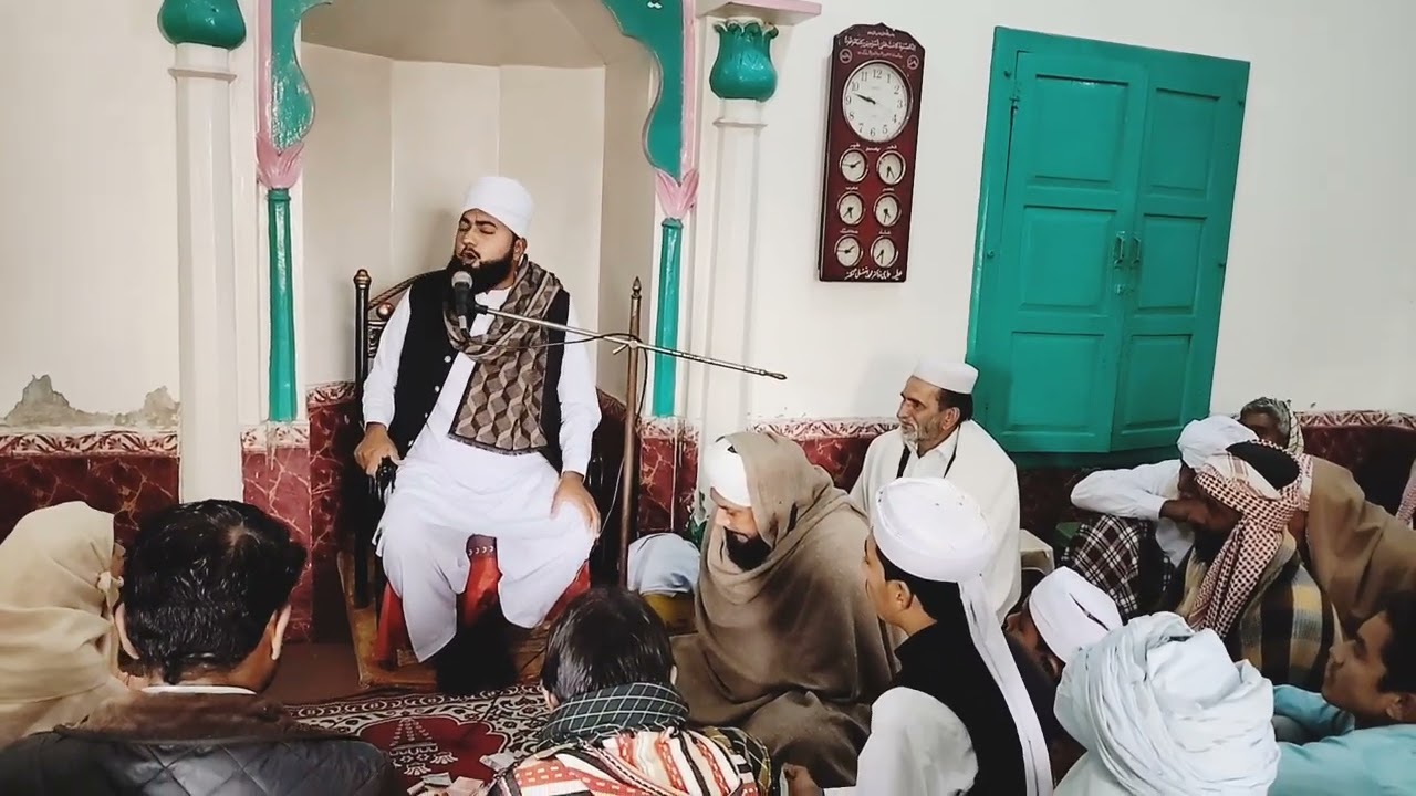 چک نمبر 14 اے میں خطاب کرتے ہوئے۔