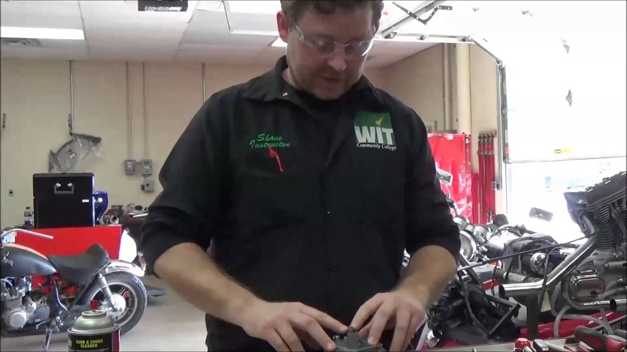 05 How to install jets in the carburetor without breaking or coming loose. Float Needle Inspection