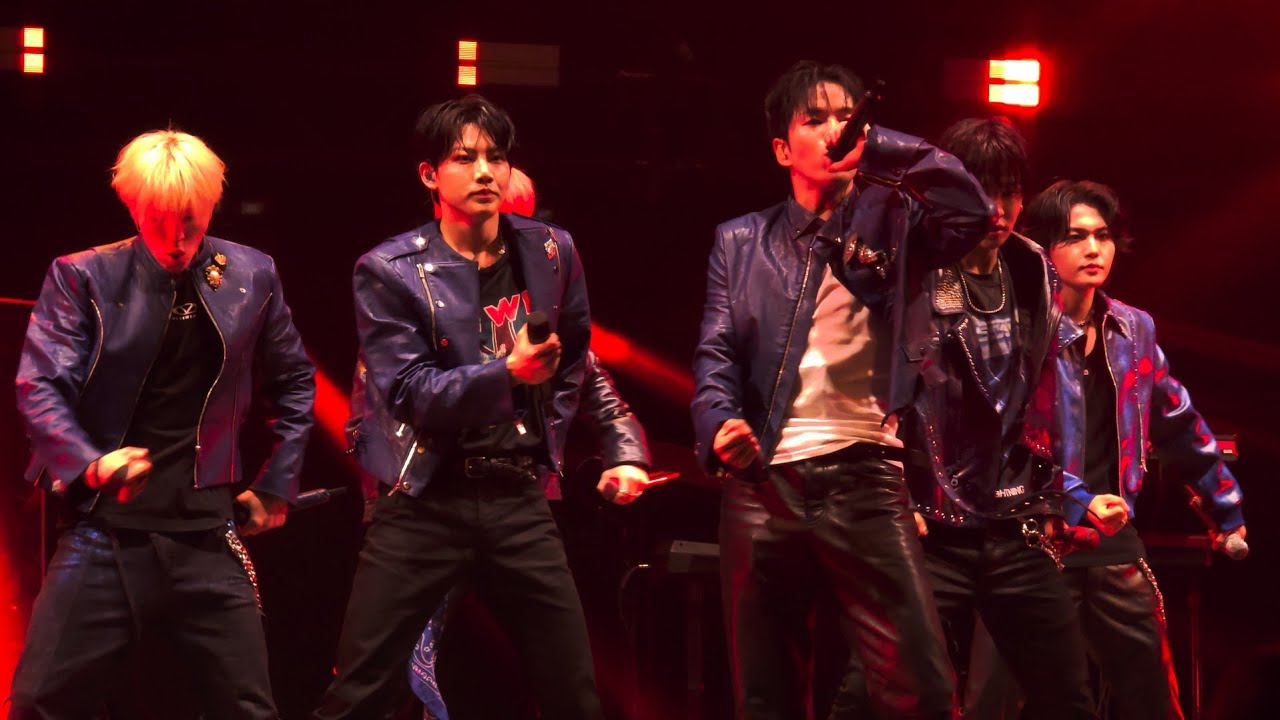 250410 TREASURE - JIKJIN (직진) + BONA BONA | SPECIAL MOMENT Tour in Oakland [4K Fancam]