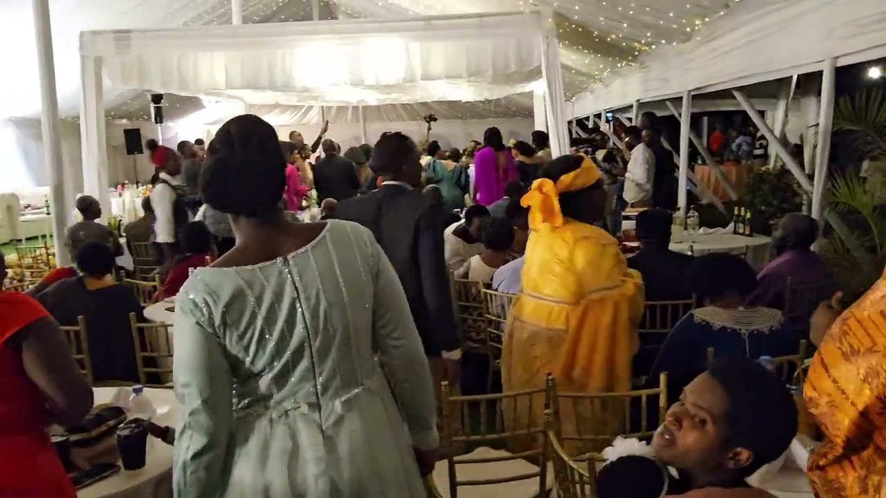 Good song and happiness  mubukwe bwiza kurikira byose 