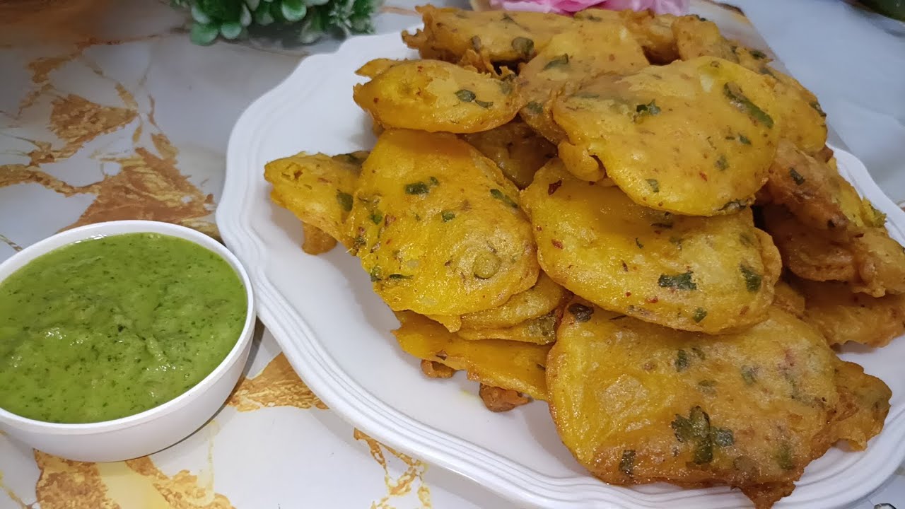 Bazar jaise crispy and tasty aalo pakore 