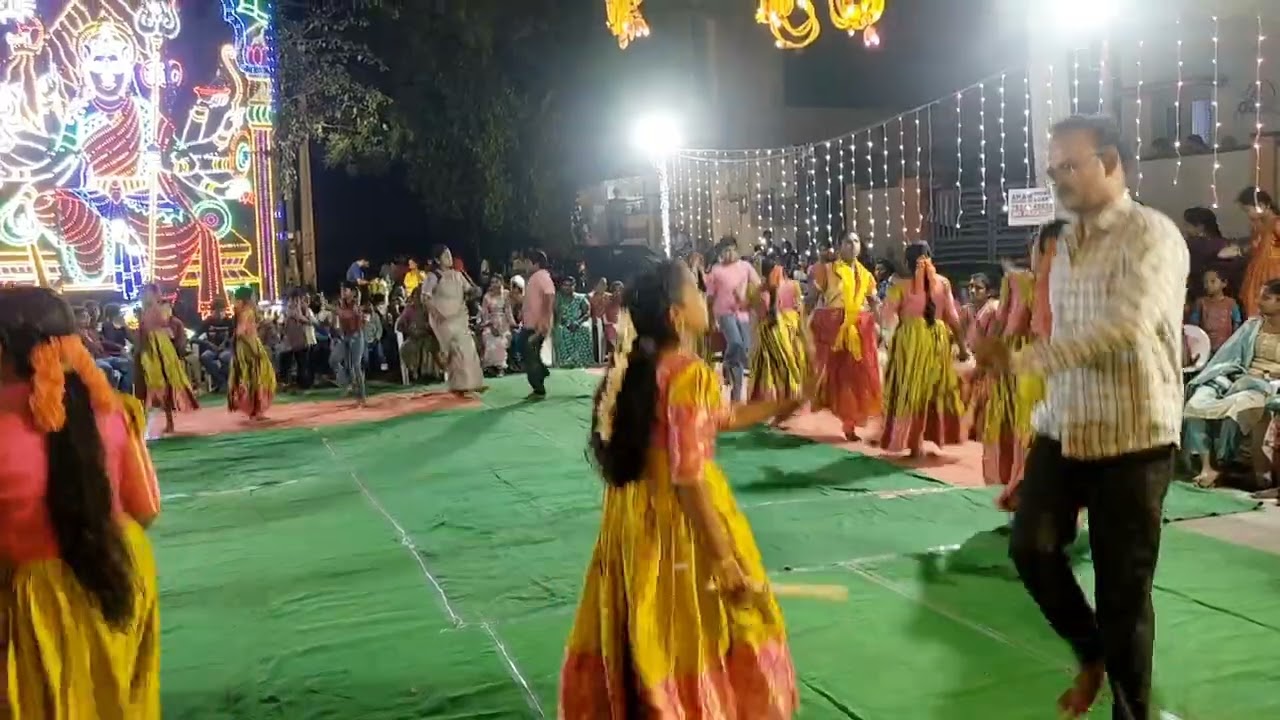 #తిరుమల తిరుపతిలో#ఉగాది సంబరాల్లో భాగంగా మా గంగమ్మ తల్లి దగ్గర అద్భుతమైన కోలాటం