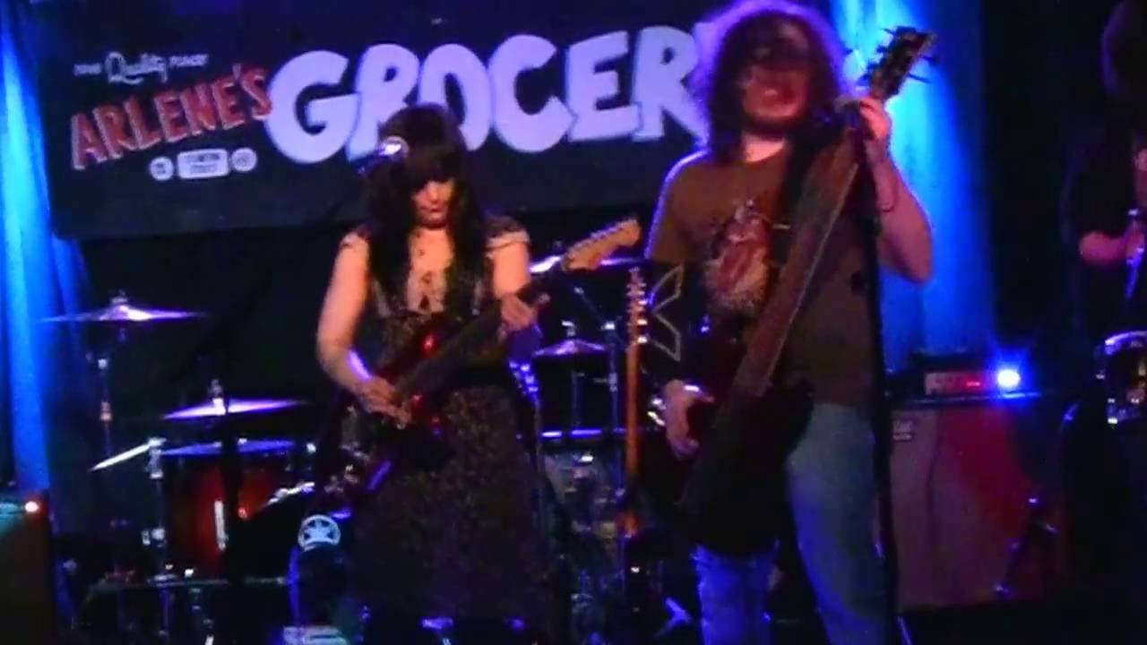 Debra Devi - Tired of Waiting (Live) Arlenes NYC 2016