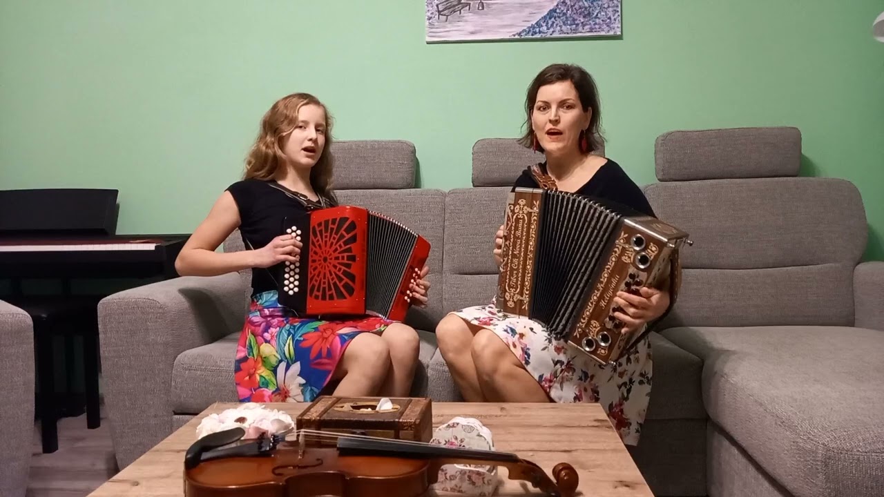 Heligónka- Štyri husi biele a piata strakatá