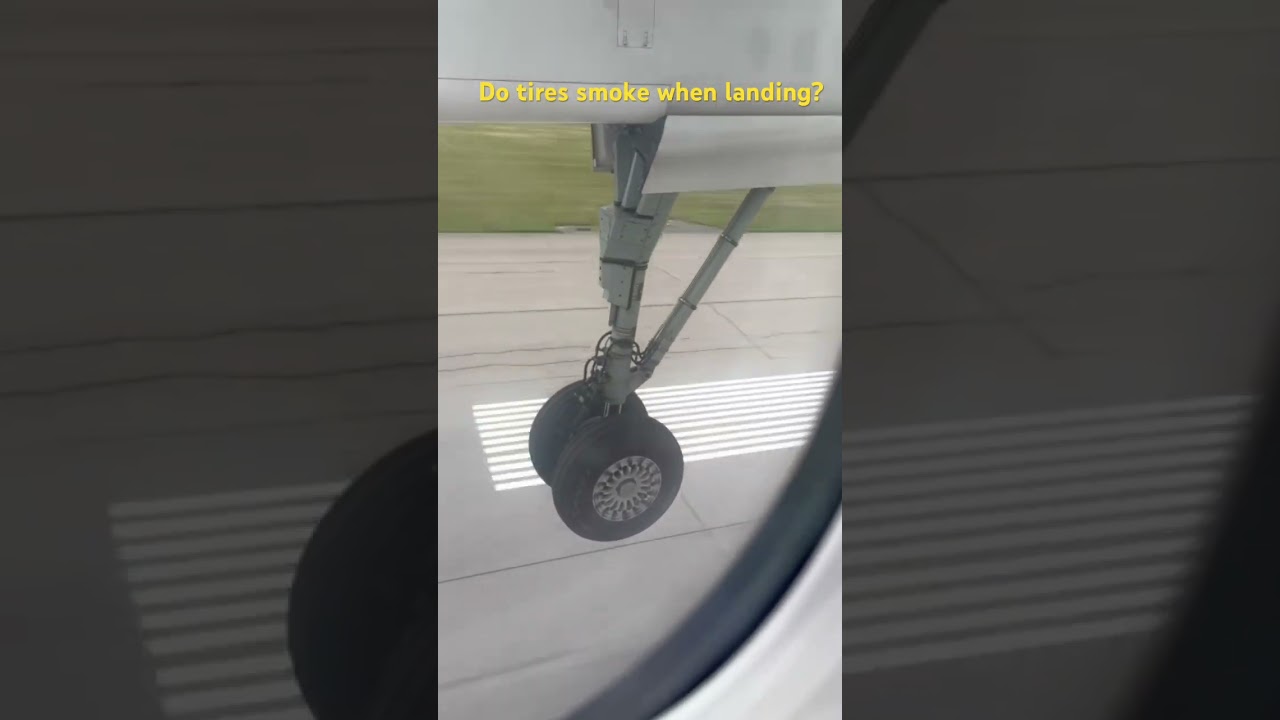 Do tires smoke when landing? #landing #airplane