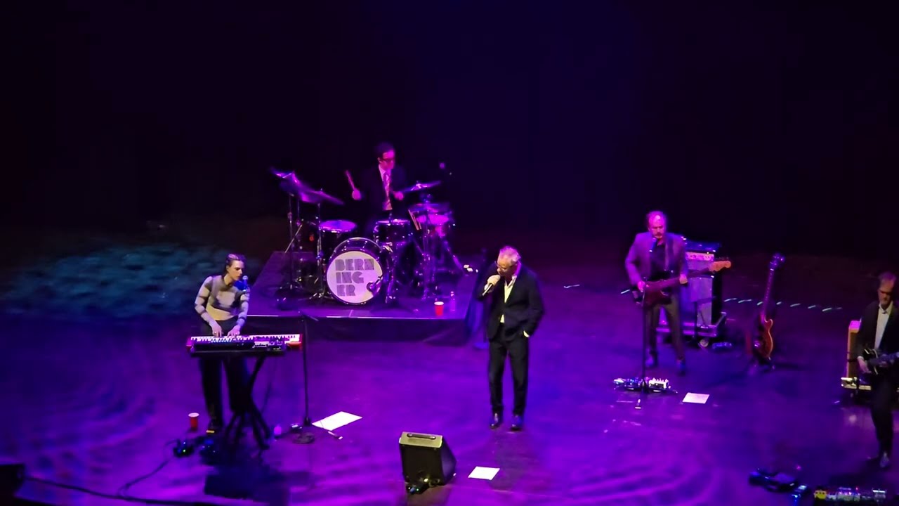 Walking on a String - Matt Berninger live in Toronto (March 19, 2026)