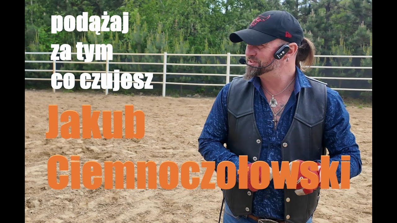 Podążaj za tym co czujesz. Spotkanie z Jakubem Ciemnoczołowskim