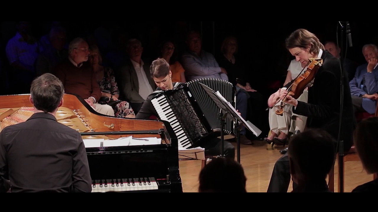 Villa-Lobos Bachianas Brasileiras No. 5: Live at Chester Town Hall