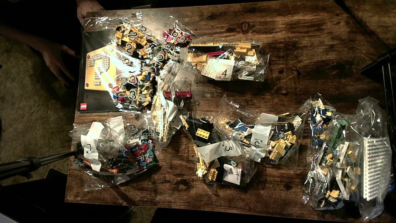 Lego - Super Mario 64 Block Build Part 1 [IRL]