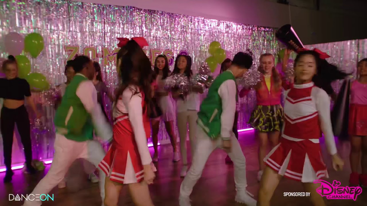 Charlize Glass | ZOMBIES 2 | We Got This | Disney Channel x DanceOn