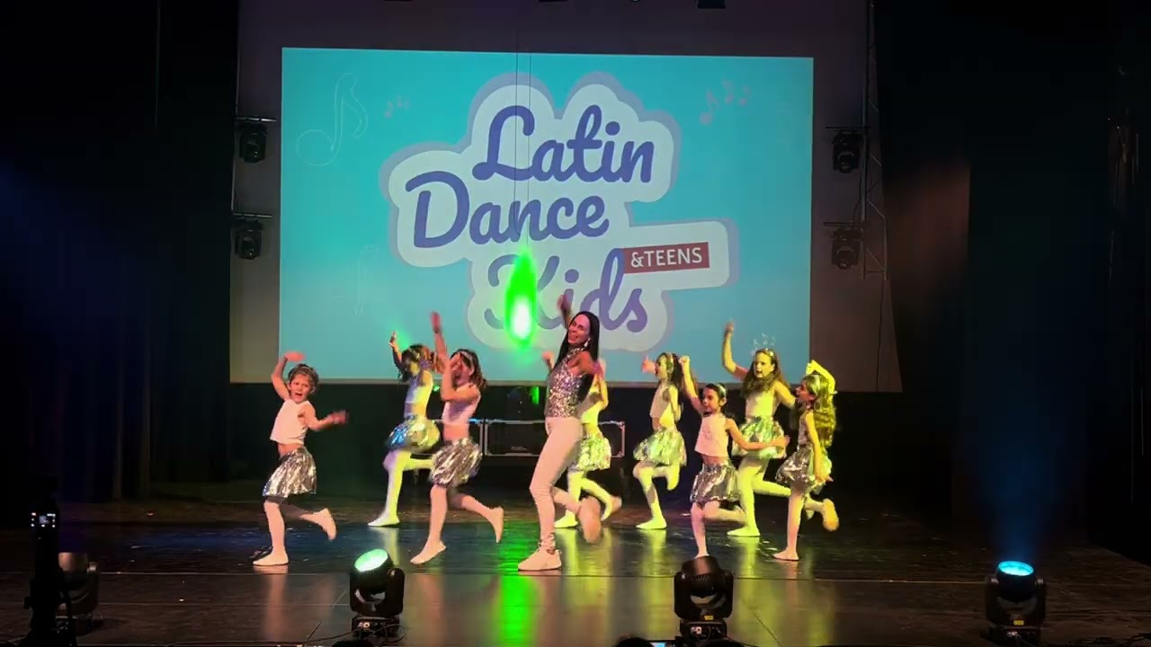 La Bilirrubina Juan Luis Guerra by the Latin Dance Kids & Blaga