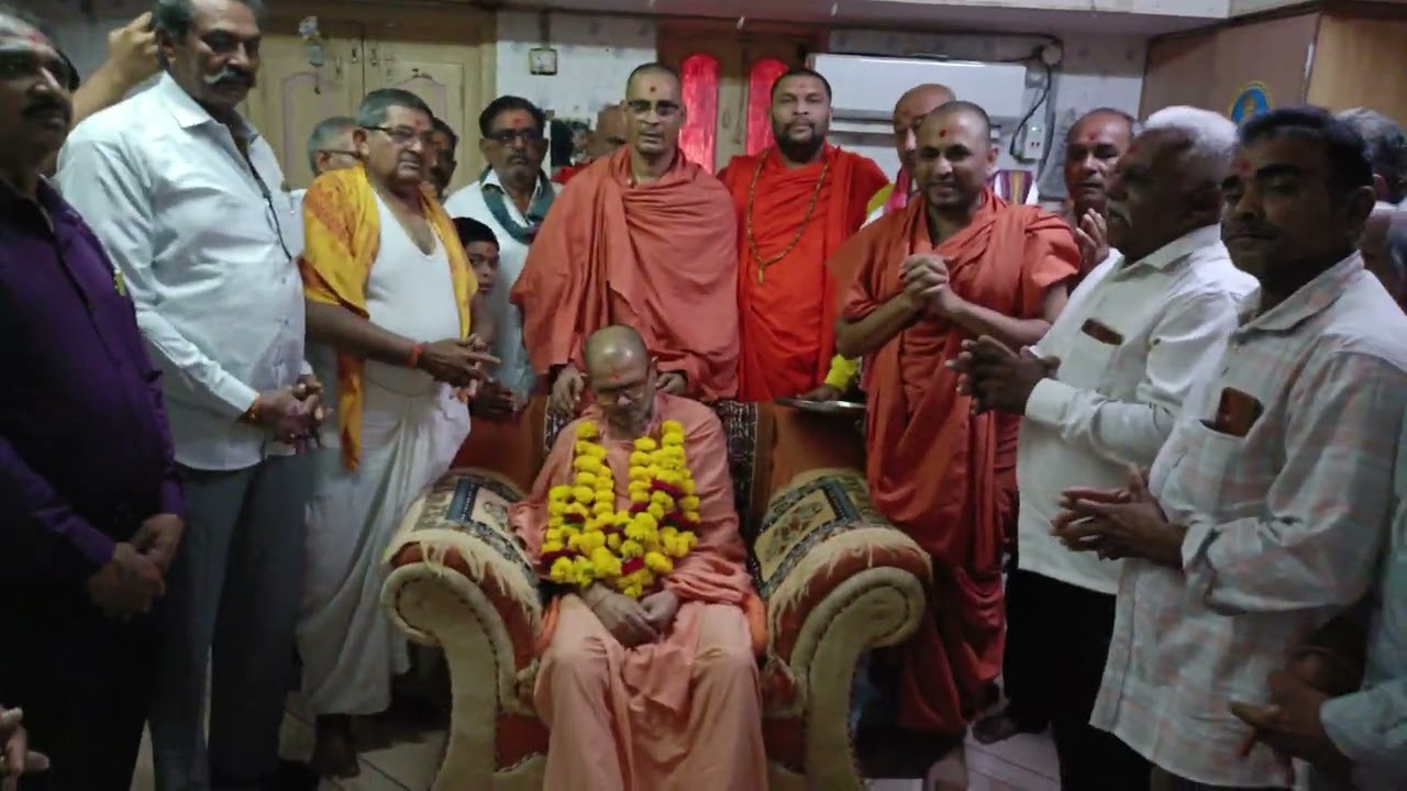 શ્રી સહજાનંદ ગુરુકુળ ખંભા દ્વારા ગુરુપૂર્ણિમા નિમિતે ગુરુપૂજન તથા સત્સંગ સભા