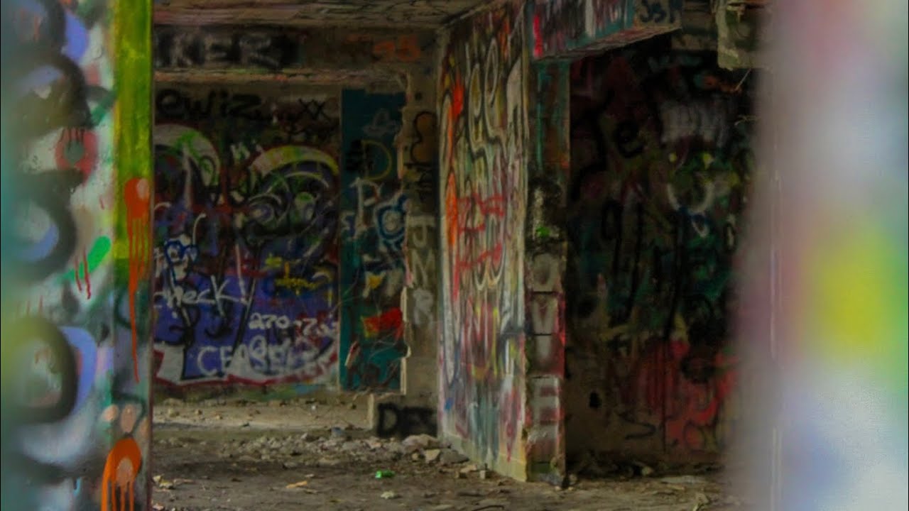 Exploring Abandoned Hotel/LBL (Staying OVERNIGHT) Pt. 1