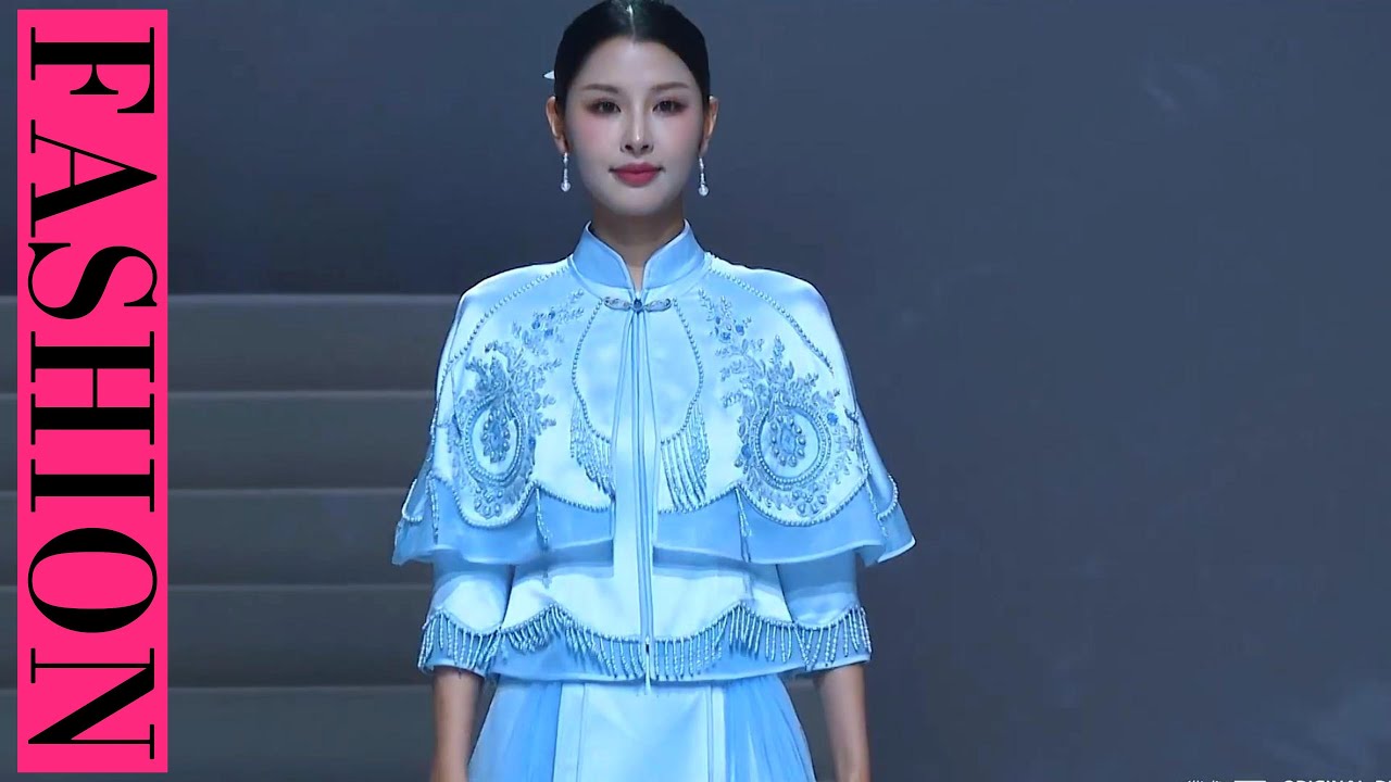 #fashion #runway #ChinaFashionWeek 【流光溢彩&nbsp;锦绣未央 】锦玺唐&middot;龍鳯鹤囍2022- 深圳时装周