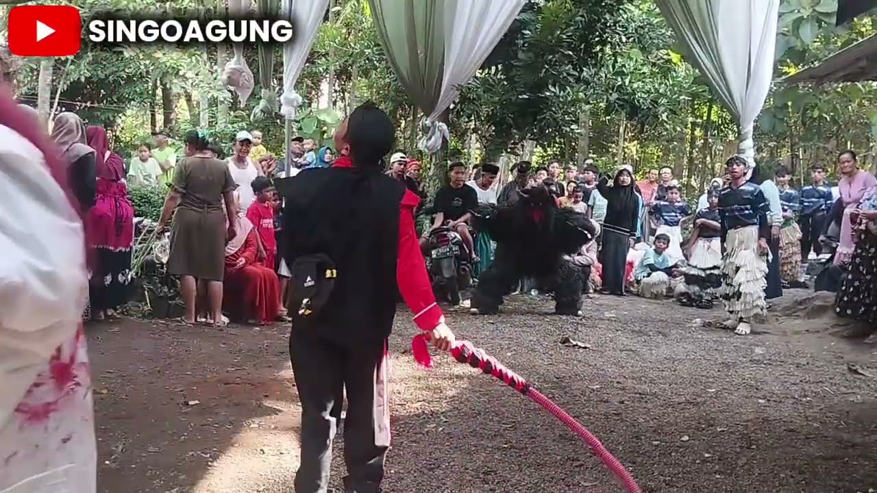 LUCUBANGET|| GRANDONG DAN BADUT PENONTON SANGAT TERHIBUR @singoagung 