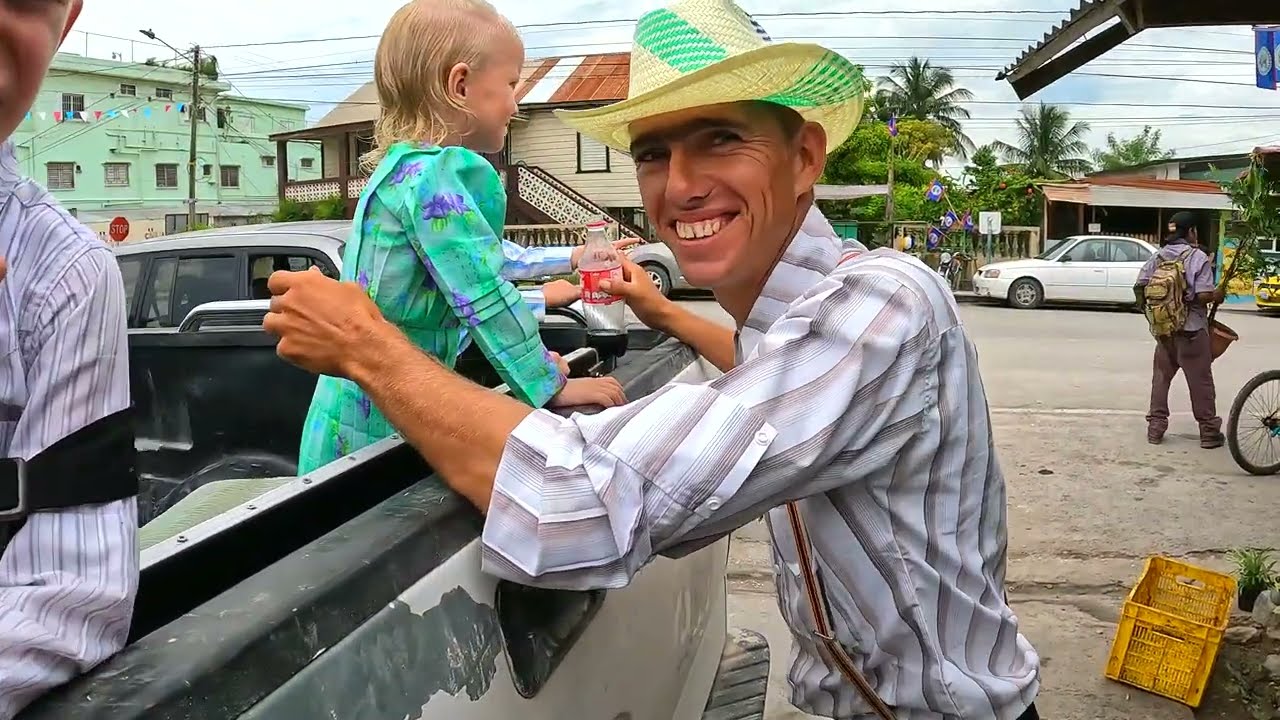 Interesting People Walkabout in Belize │ Corozal Town 🇧🇿