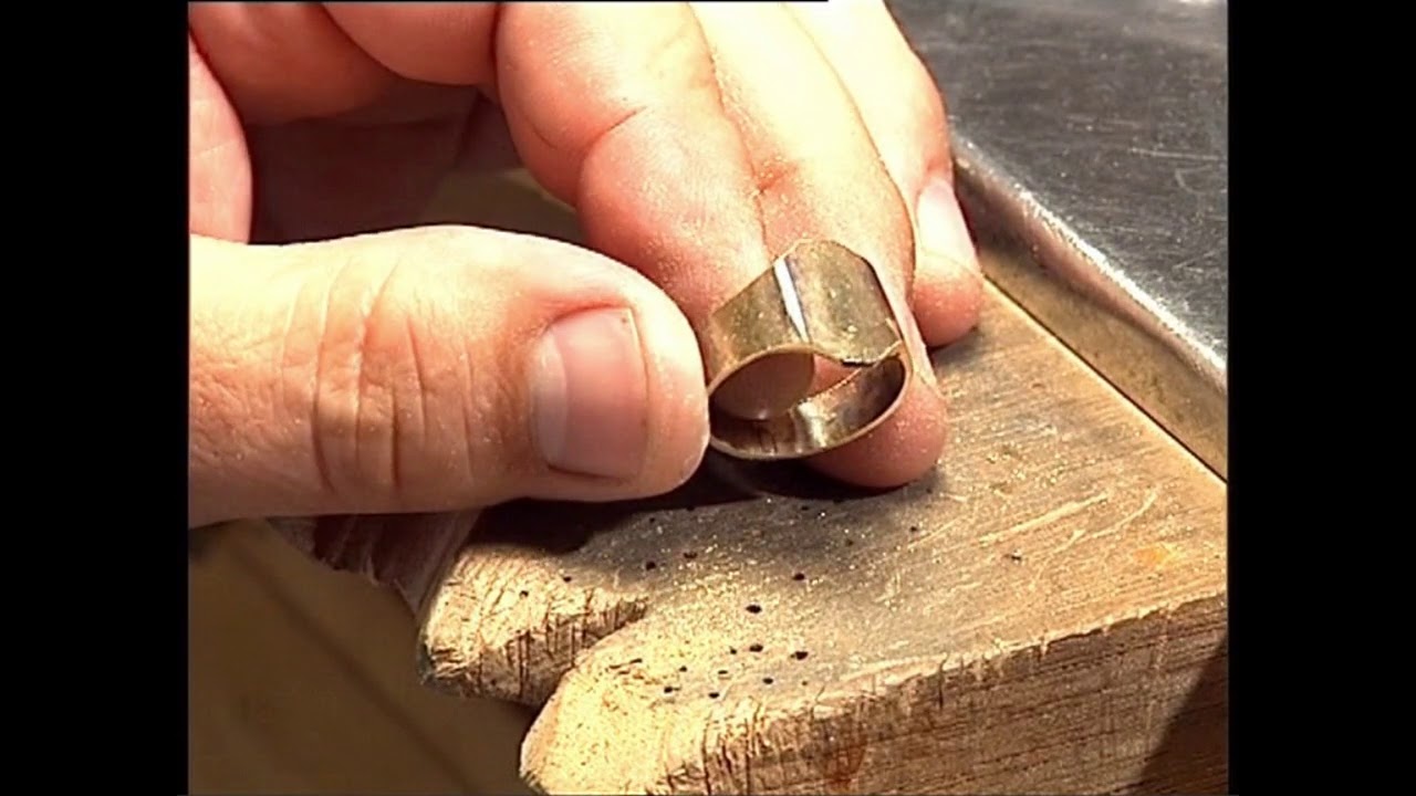 Fabricacion de sello de oro ovalado y cuadrado