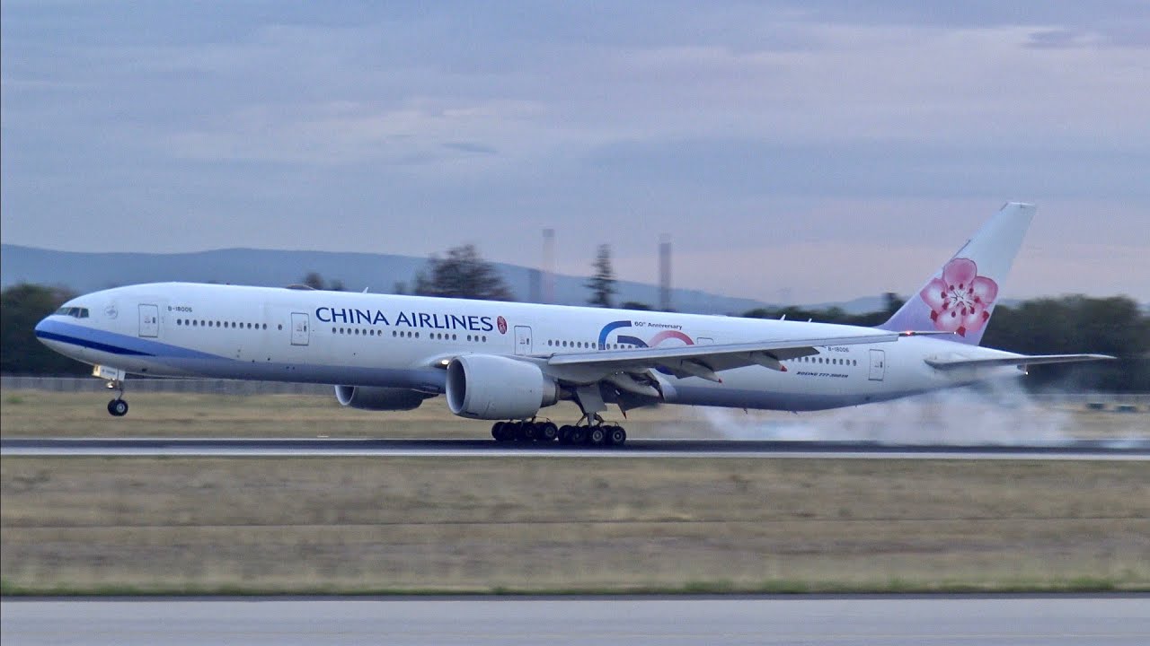 [4K] Stunning Morning Arrivals at Frankfurt Airport |B747,  B777, B787, A330, A380 & More