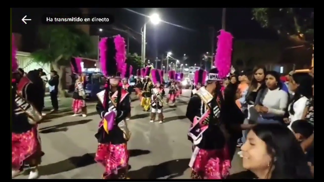 EL MANO A MANO DE LAS AGRUPACIONES DE SHACSHAS LUNA DEL PERPETUO SOCORRO VS AC SHACSHAS VIBRAS