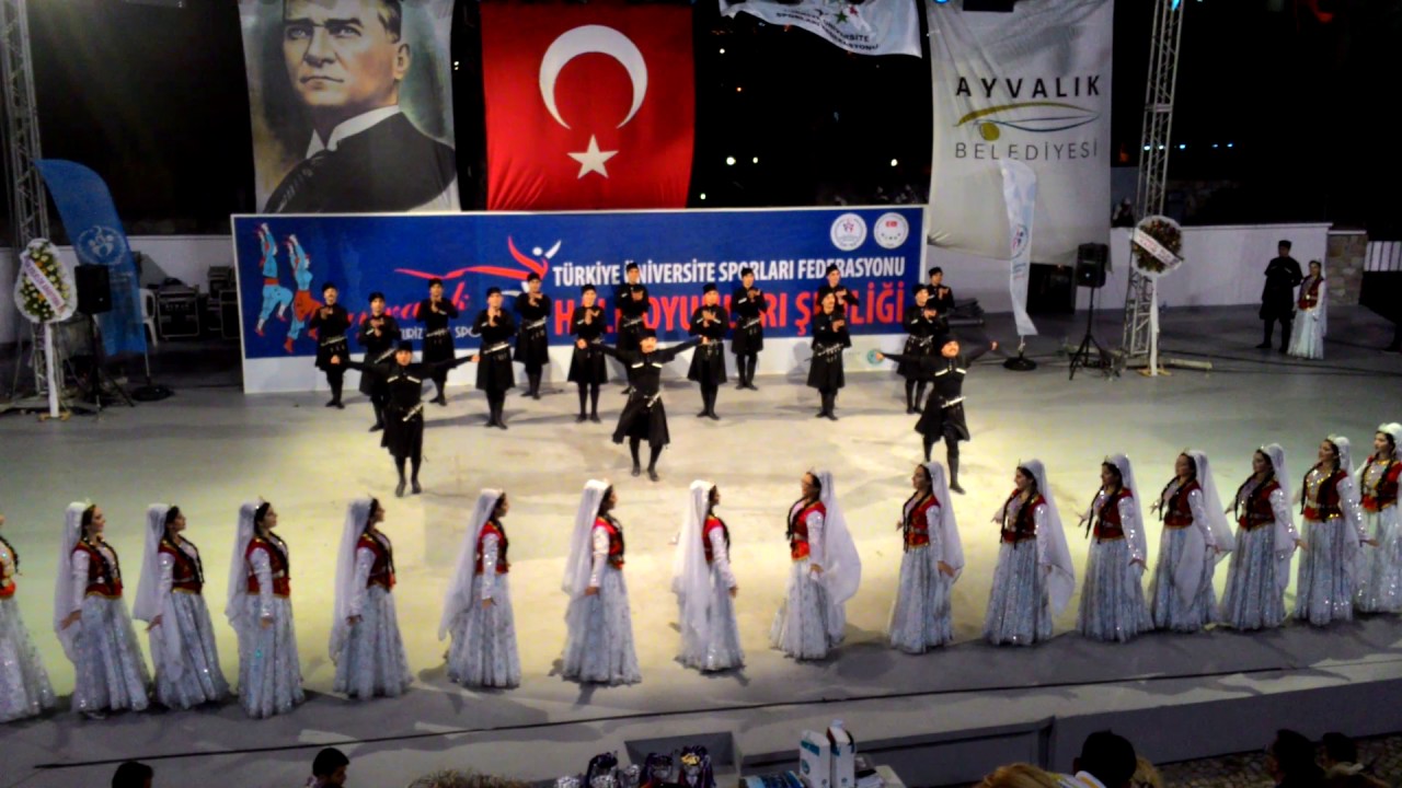 AYVALIK HALK OYUNLARI YARIŞMASI KARS KAFKAS ÜNİVERSİTESİ
