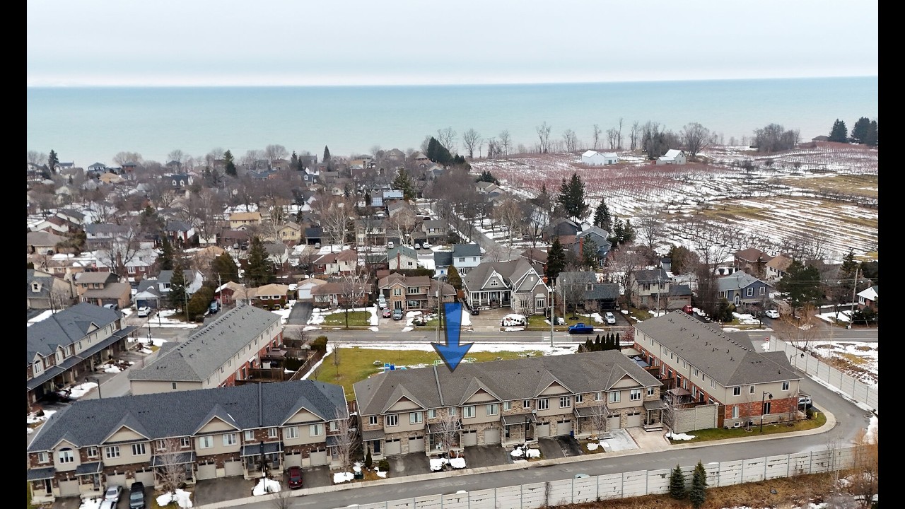 FOR SALE: 45-380 Lake St, Grimsby, Niagara, ON