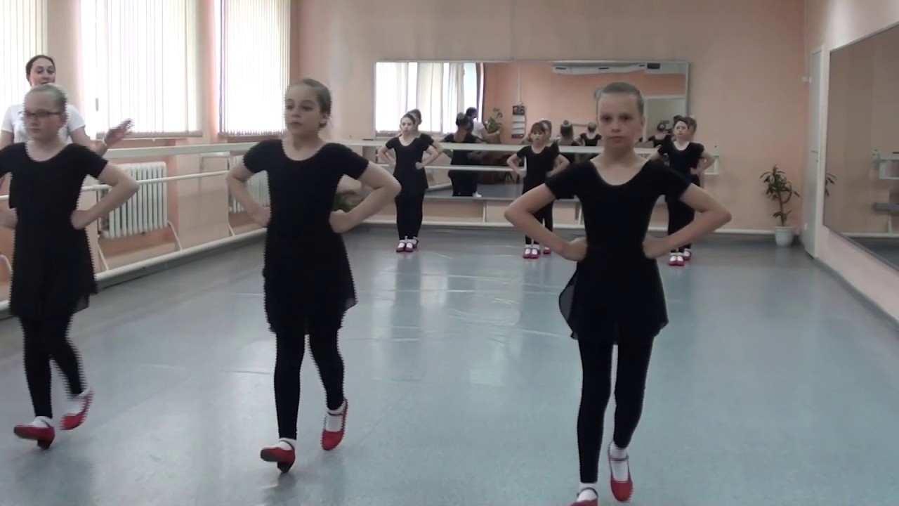 Копылова Т.В. Дробные выстукивания в русском танце на начальном этапе обучения