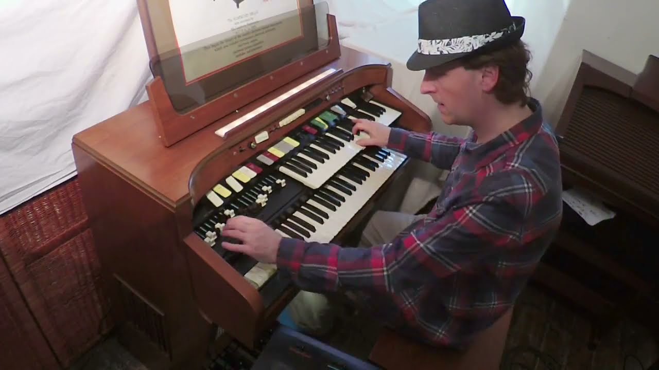 Paul Lee on Hammond T500 Video #4