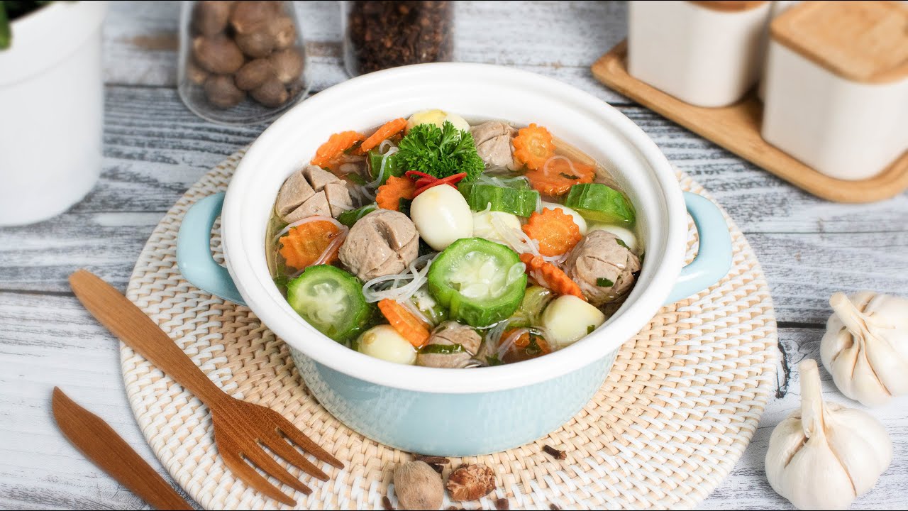 Sop Oyong Baso - Perpaduan Oyong dan Baso Sapi yang Nikmat