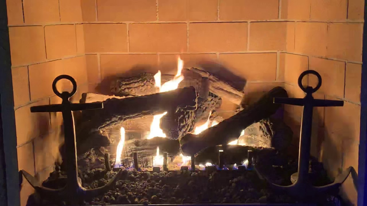 30” White Mountain Hearth Ponderosa Log Set