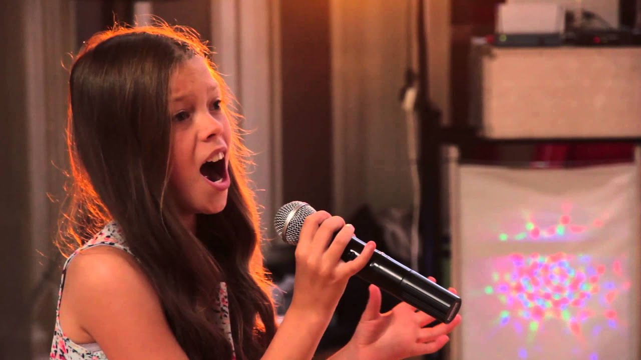 COURTNEY HADWIN - Auditions