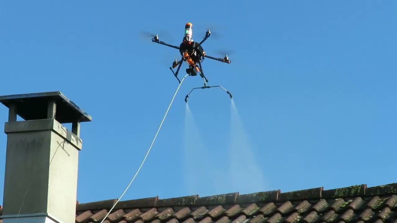 DRONE ARES DÉMOUSSAGE TOITURE DÉSINSECTISATION