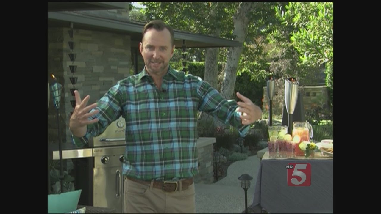 Outdoor Entertaining Ideas From Clinton Kelly