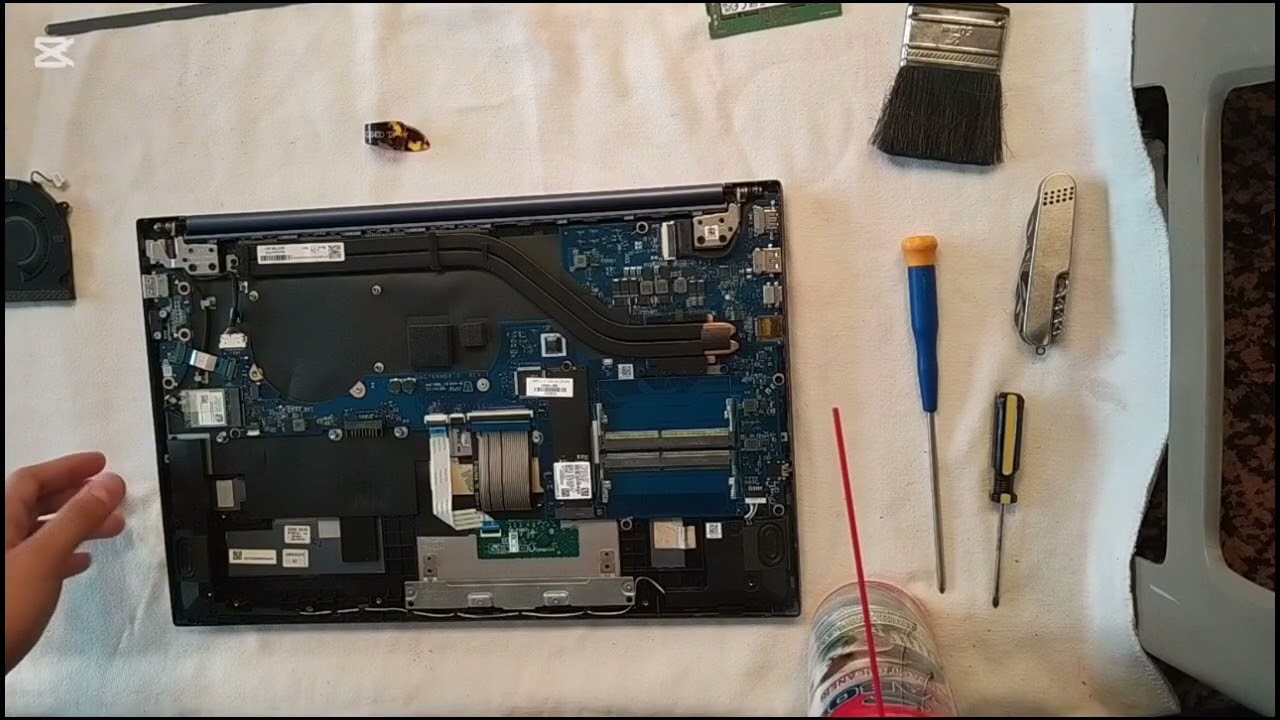 Mantenimiento HP Pavilion Laptop Modelo 15-eh1509la
