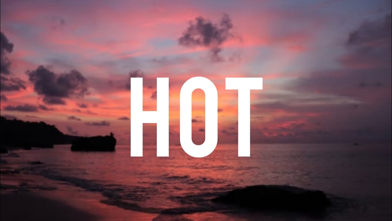 LE SSERAFIM - HOT (English Lyrics)