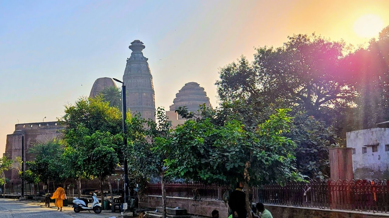 Sri Radha Madan Mohana Temple | Sri Vrindavan Parikrama | Sri Vrindavan Dham Yatra 2025